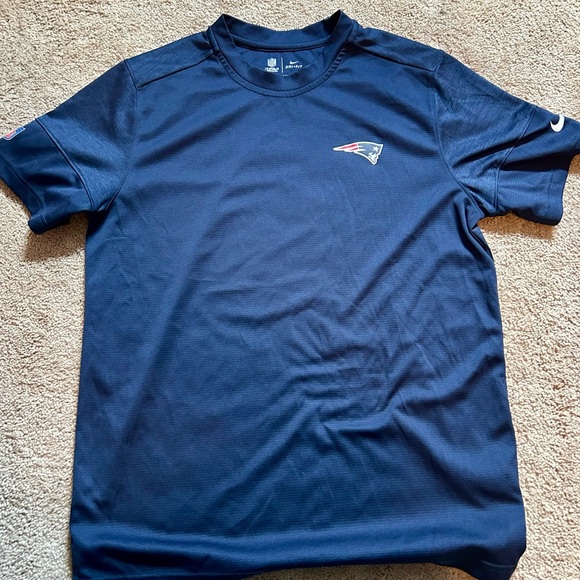 NFL Dri-Fit NFL On Field New England Patriots T-shirt - Picture 1 of 6